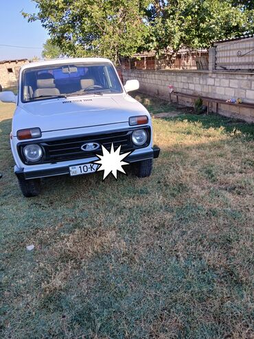 продажа бу авто в азербайджане: VAZ (LADA) 4x4 Niva: 1.7 l | 2002 il 25796 km