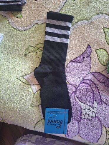 İdman geyimləri: Qadin corablari satilir,denesi 2 man;hamisi tezedir,etiketi uzerinde — 12