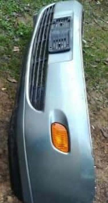 moj auto: PLASTIKE BRANIKA MREZICE ZA FORD FOCUS OD 2003. DO 2004. GOD. | FORD — 3
