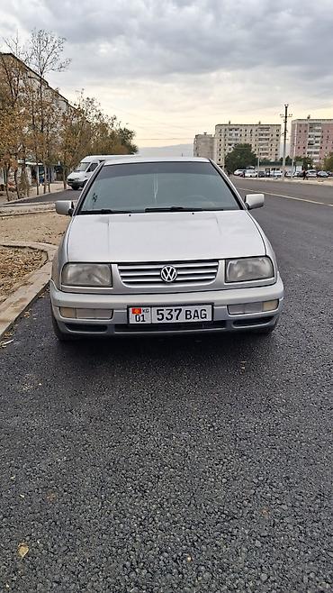 фолськсваген венто: Volkswagen Vento: 1996 г., 1.8 л, Механика, Бензин, Седан — 1