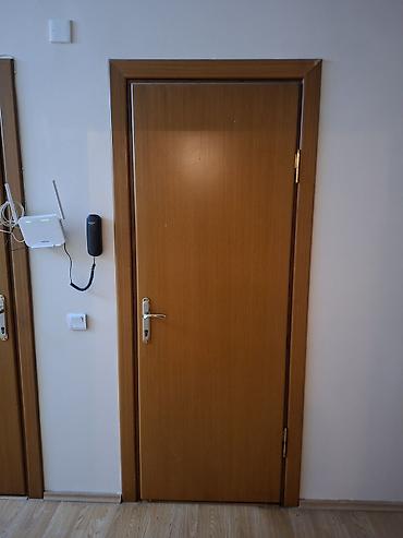Qapı şüşələri: İşlənmiş Otaq qapısı Ünvandan götürmə — 3
