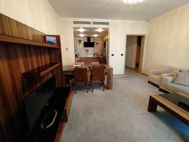 Uzunmüddətli kirayə mənzillər: Səbail rayonu, elit yaşayış kompleksi - “Port Baku”da 3 otaqlı mənzil — 8