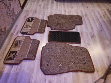 Avtomobil üçün ayaqaltı: Avtomobil üçün ayaqaltı, Yeni, Dəri, RENAULT Ünvandan götürmə — 5