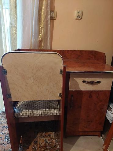 Скупка мебели: Парта-стул. 4000сом. детский шкаф,диван-6000СОМ. ГОРКА СЕРВАНТ-СТОЛ — 3