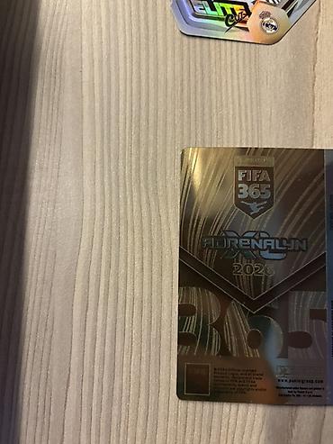 liverpool: Panini FIFA 365 Adrenalyn XL 2025 “Golden Baller” kolleksiya kartı. 5 — 2