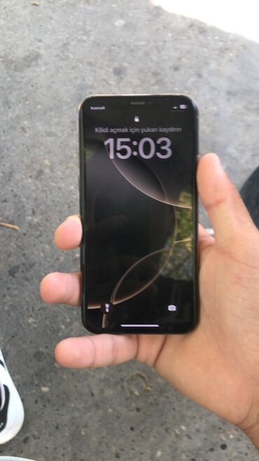iphone 4 s: IPhone 11 Pro, Qızılı, Face ID