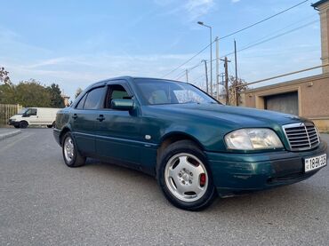 Mercedes-Benz: Mercedes-Benz 220: 2.2 l | 1995 il — 6