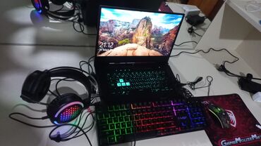 asus rog strix g15: Intel Core i5, 8 GB