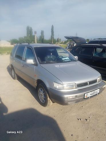 Транспорт: Hyundai Santamo: 2001 г., 2 л, Автомат, Бензин, Минивэн — 1