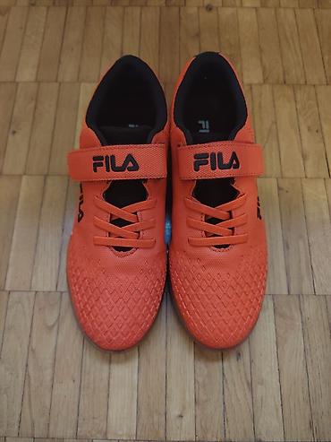 Fila sportske patike za fudbal u sali/teretanu Ug 23cm - Model: Fila