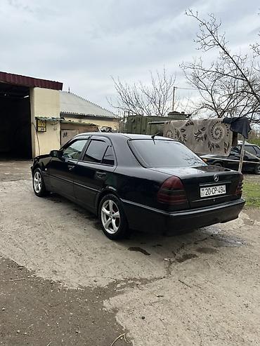 w202 karopka yagi: Mercedes-Benz C 180: 1.8 l | 1997 il Sedan — 4