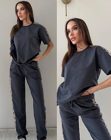 kapa gucci: Komplet GUESS siroka majica kratkih rukava i donji deo trenerke ravne — 5