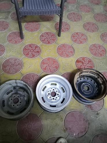 Disklər: Polad disk dəsti (3 ədəd) - Material: polad - Çuxur sayı: 4 bolt — 8