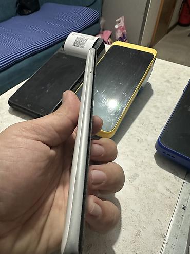 galaxy s25 edge: Samsung Galaxy A31, Б/у, цвет - Белый — 5