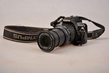 Cameras & Camcorders: Digitalni Olympus E-450. Objektiv olympus 40-150mm. U dobrom stanju