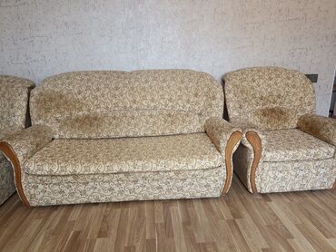 Divan və kreslo dəstləri: Klassik divan, Divan — 8