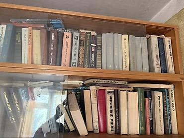 кники: Большая домашняя библиотека (разнородные издания, преимущественно — 4