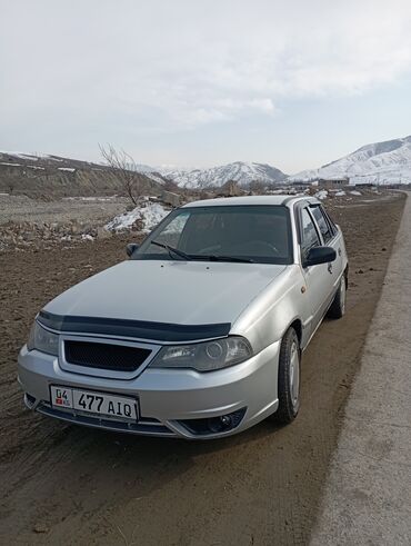 Daewoo: Daewoo Nexia: 2011 г., 1.5 л, Механика, Газ, Хэтчбэк