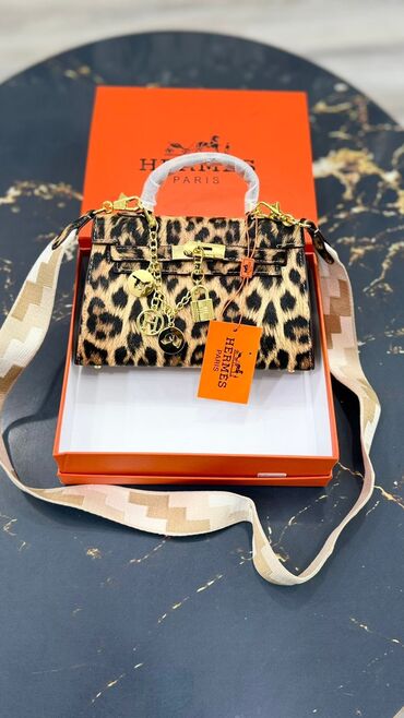 İdman çantaları: Deri brand koweloklar 35-45 azn -da lalafo.az — 19 İdman çantaları: Deri brand koweloklar 35-45 azn — 19