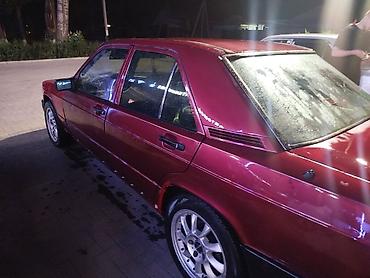 а 190: Mercedes-Benz 190: 1991 г., 2.6 л, Бензин — 4