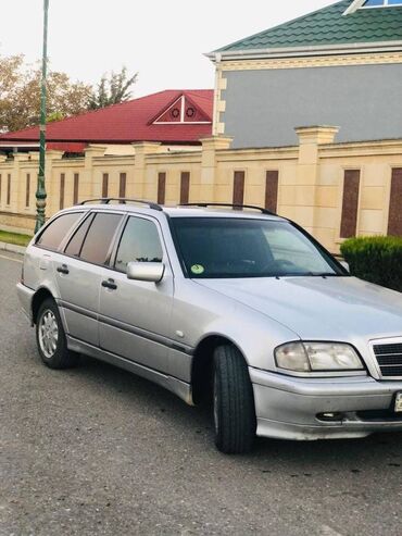 volkswagen tiguan 150 л с: Mercedes-Benz : 2.2 l | 2000 il