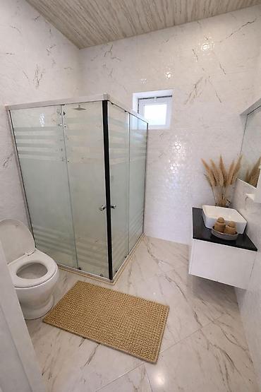 kirayə binə: 🔥 TƏCİLİ KİRAYƏ VERİLİR! HOVUZLU GÖZƏL BAĞ EVİ 🏡✨ 🌴 Ailəniz və — 3