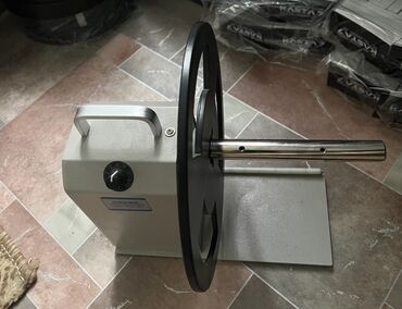 ремен генератора: Намотчик/размотчик катушек (мотков) с ручной регулировкой -