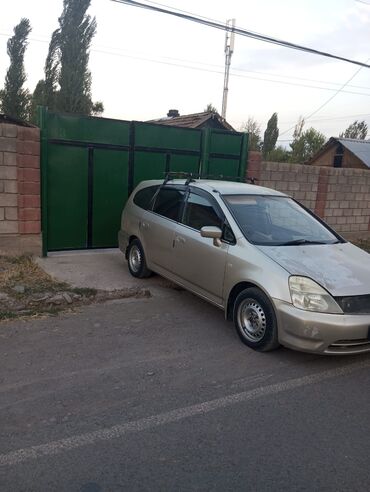 продажа хонда фит в бишкеке: Honda Stream: 2002 г., 2 л, Автомат, Бензин, Лимузин