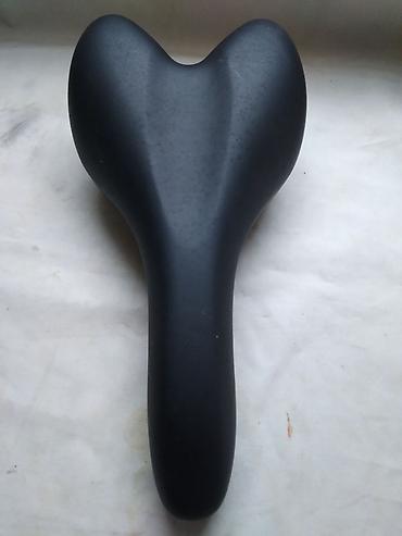 alligator rs 62: Bicikl sediste Selle Royal Mach,bez puza(klabne)ocuvano,kao novo — 2