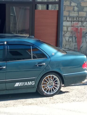 maybach disk: İşlənmiş Disk təkər AMG R 17, 5 Boltlu