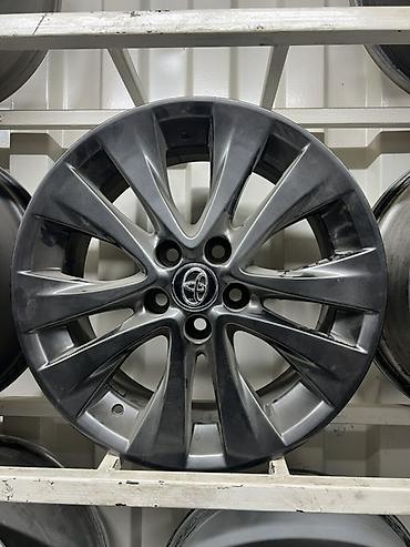 r17 тайота: Литой диск Toyota, оригинальный - Материал: легкосплавный (литой) - — 1