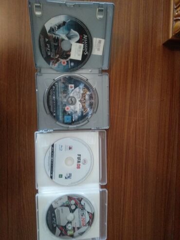 playstation 4 pes 2013: Hamsını 10manata Assassin-3manata betmen-3manata fifa,pes ikisi