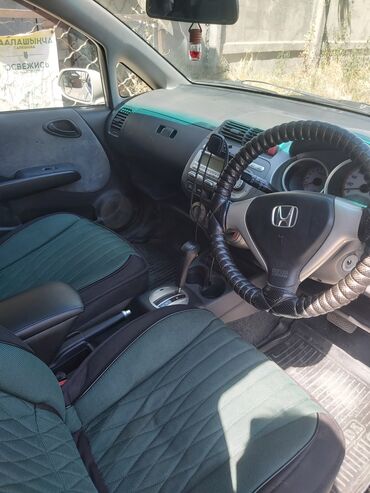мотор для фит: Honda Fit: 2004 г., 1.3 л, Вариатор, Бензин, Хэтчбэк