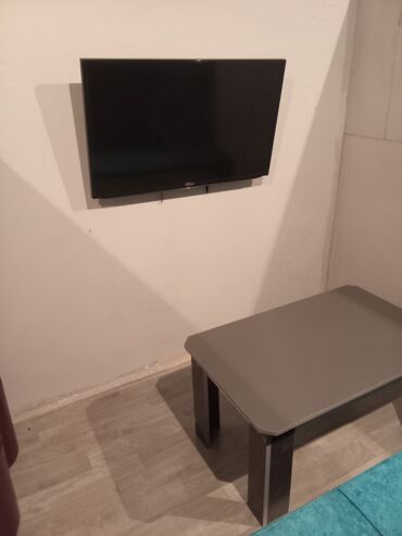 Masa və oturacaq dəstləri: PlayStation oyun guşəsi – tam set Tərkib: - Divara quraşdırılmış düz — 3