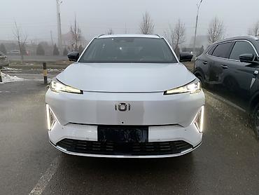 Changan: Changan Qiyuan Q05: 2023 г., 1.5 л, Вариатор, Электромобиль, Кроссовер — 12