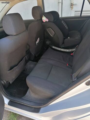 Toyota: Toyota Corolla: 1.4 l. | 2005 έ. Χάτσμπακ — 15
