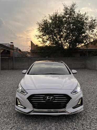 продаю машина хонда фит: Hyundai Sonata: 2017 г., 2 л, Автомат, Бензин, Седан