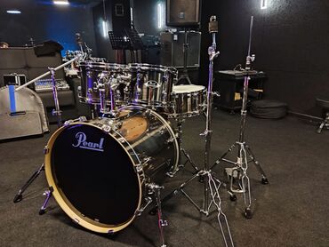 кавказские барабаны: Продаётся барабанная установка Pearl EXPORT SERIES. Очень хороший