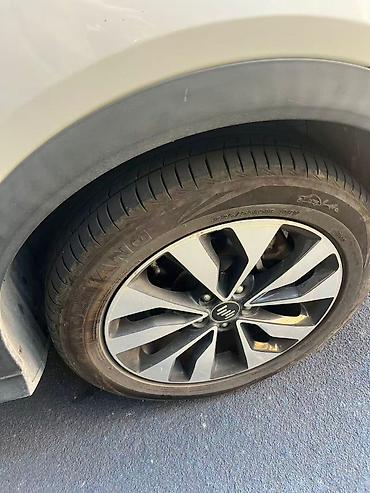 Weltmeister: Weltmeister EX5, 2021 г., 80000 км, Передний, На заказ — 7