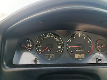 фреон 32: Toyota Avensis: 1998 г., 1.6 л, Седан — 6