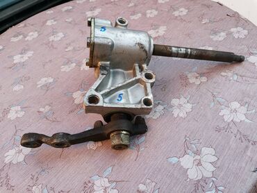 Auto delovi: Puž(glava) volana Lada 2107 Rivu, Lada 2104 Karavan, Lada 2105 Lada — 11