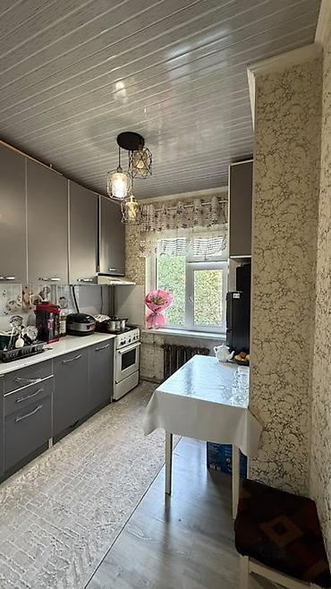 продажа квартира г ош: 2 комнаты, 47 м², Кулатов мкр., 105 серия, 3 этаж — 8