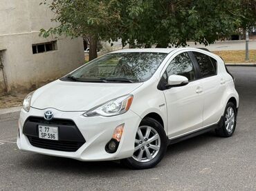 Toyota: Toyota Prius: 1.5 l | 2016 il Hetçbek — 15