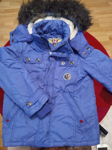 детский куртка бу: Продаю детскую куртку на мальчика. Б/у. На 4-5 лет