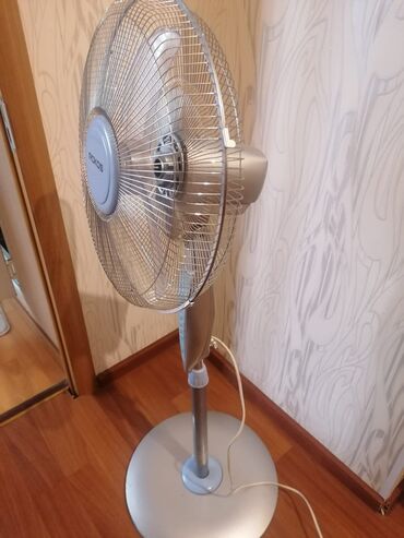 Ventilyator Ehtiyat hissələri kimi, Döşəməüstü, Pərli, Kredit yoxdur, Ünvandan götürmə
