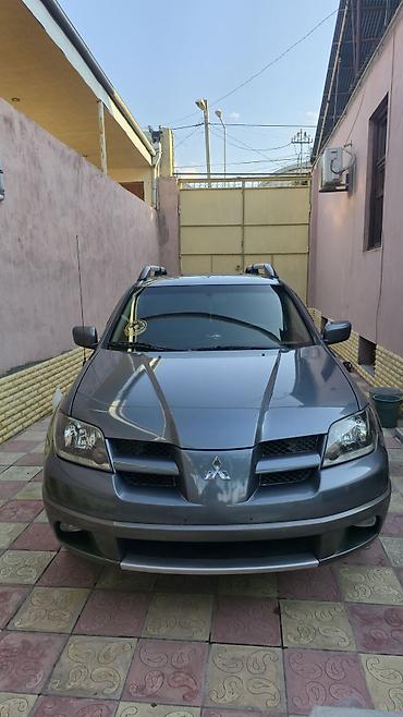 mitsubishi chariot: Mitsubishi markalı sedan/hbek (salon şəkilləri) – avtomatik — 5