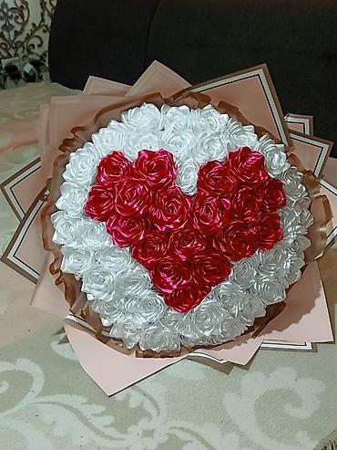 Букеты из атласной ленты: На заказ! *Букеты роз из атласных лент.🌹 *Букеты ромашек из атласных — 5