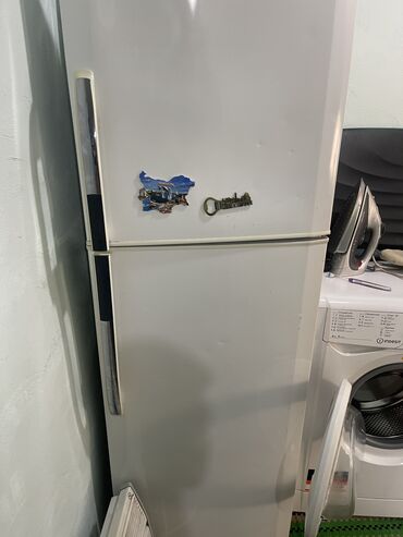 халадилник маразилник: Холодильник LG, Б/у, Двухкамерный, 53 * 155 *