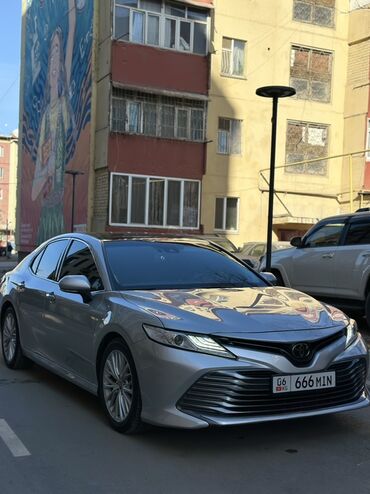 Toyota: Toyota Camry: 2018 г., 2.5 л, Автомат, Бензин, Седан — 3