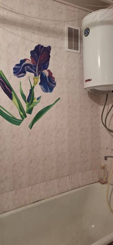 2х комнатная квартира продаётся: 2 комнаты, 45 м², 104 серия, 3 этаж, Косметический ремонт